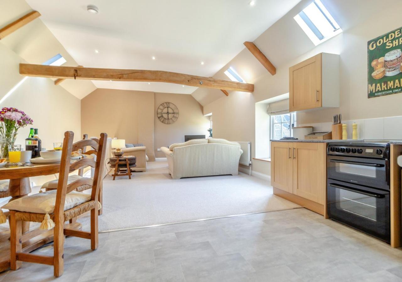 The Coach House - Norfolk Villa Oxborough Exterior photo